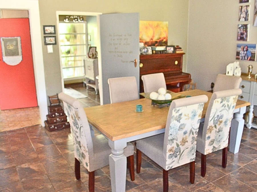 4 Bedroom Property for Sale in Wilgenhof Free State